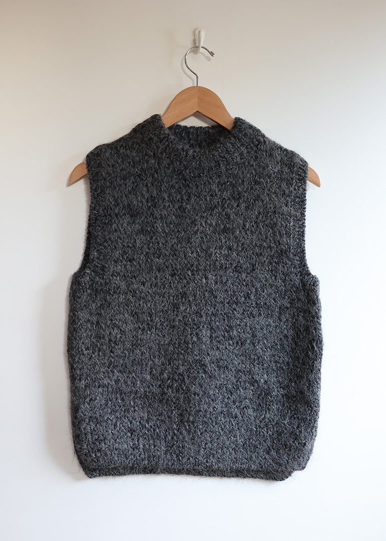 Ichi Antiquites - Suri Aplaca Hand Knit Vest in Black