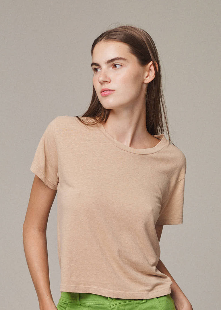 Jungmaven - Cropped Lorel Tee in Oat Milk